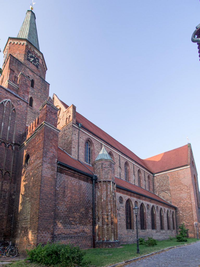 Dom Schiff Südseite
