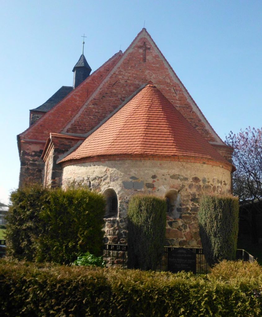 Dorfkirche Bergholz, Apsis
