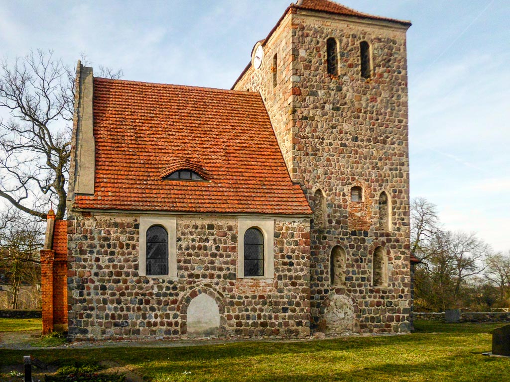 Dorfkirche Gr now Routen Der Romanik In Berlin Und Brandenburg