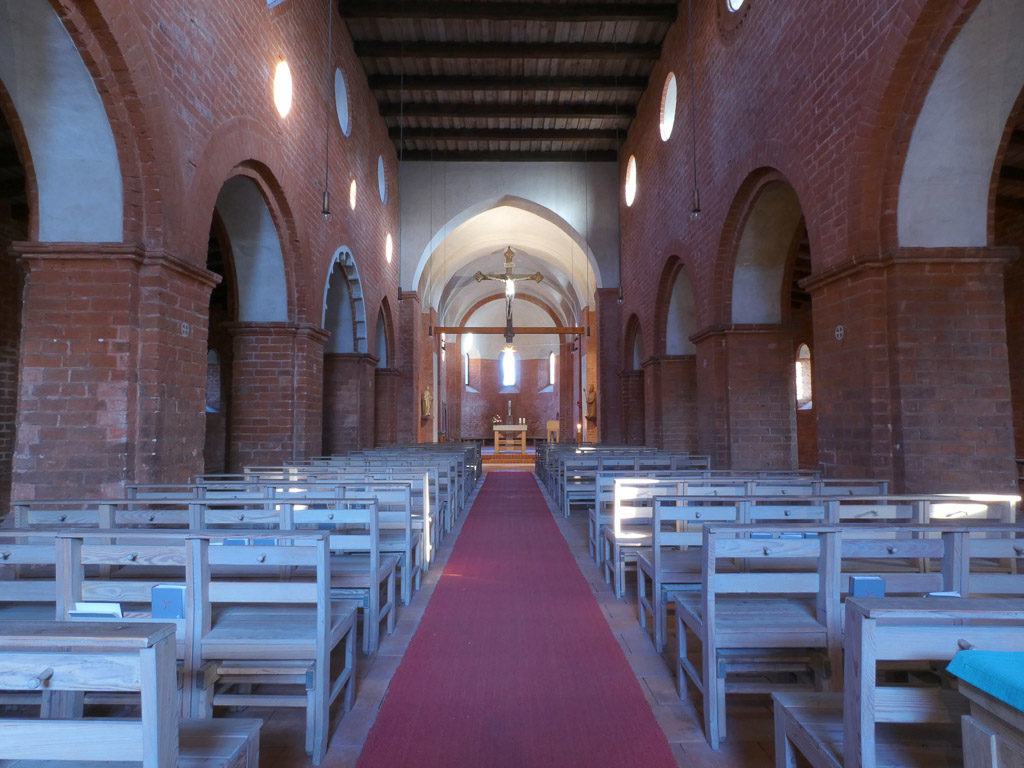St. Nikolaikirche Innenansicht Hauptschiff nach Osten