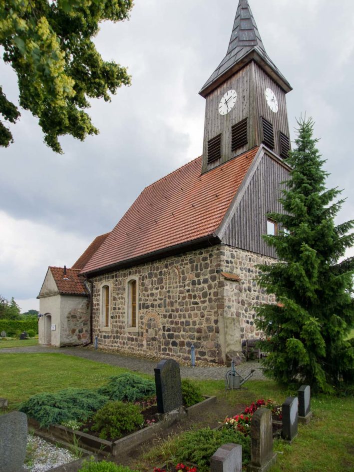Dorfkirche Seeburg Routen Der Romanik In Berlin Und Brandenburg