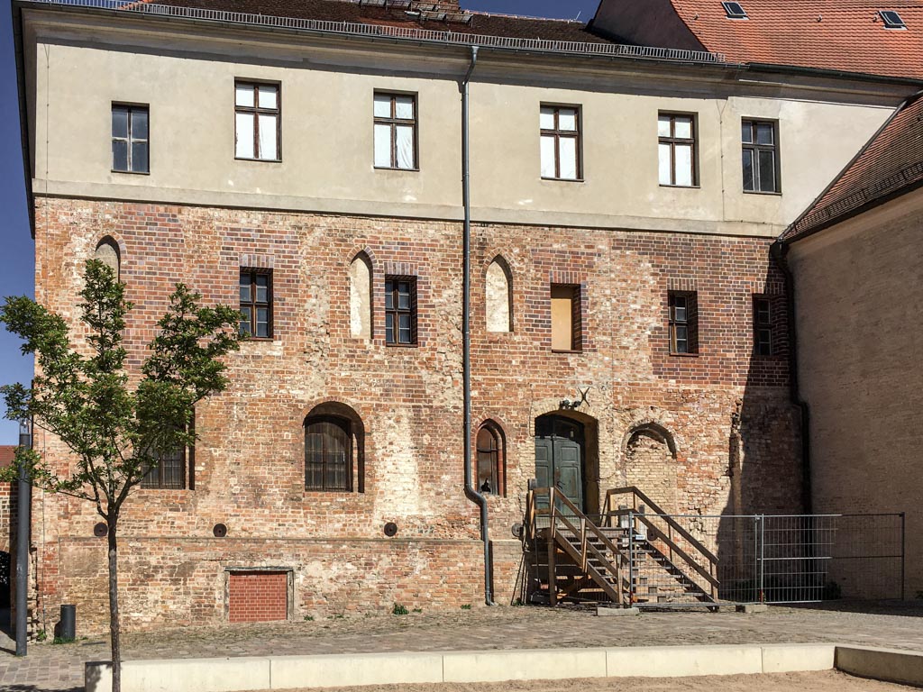 Die Spiegelburg, das älteste Gebäude der Klausur