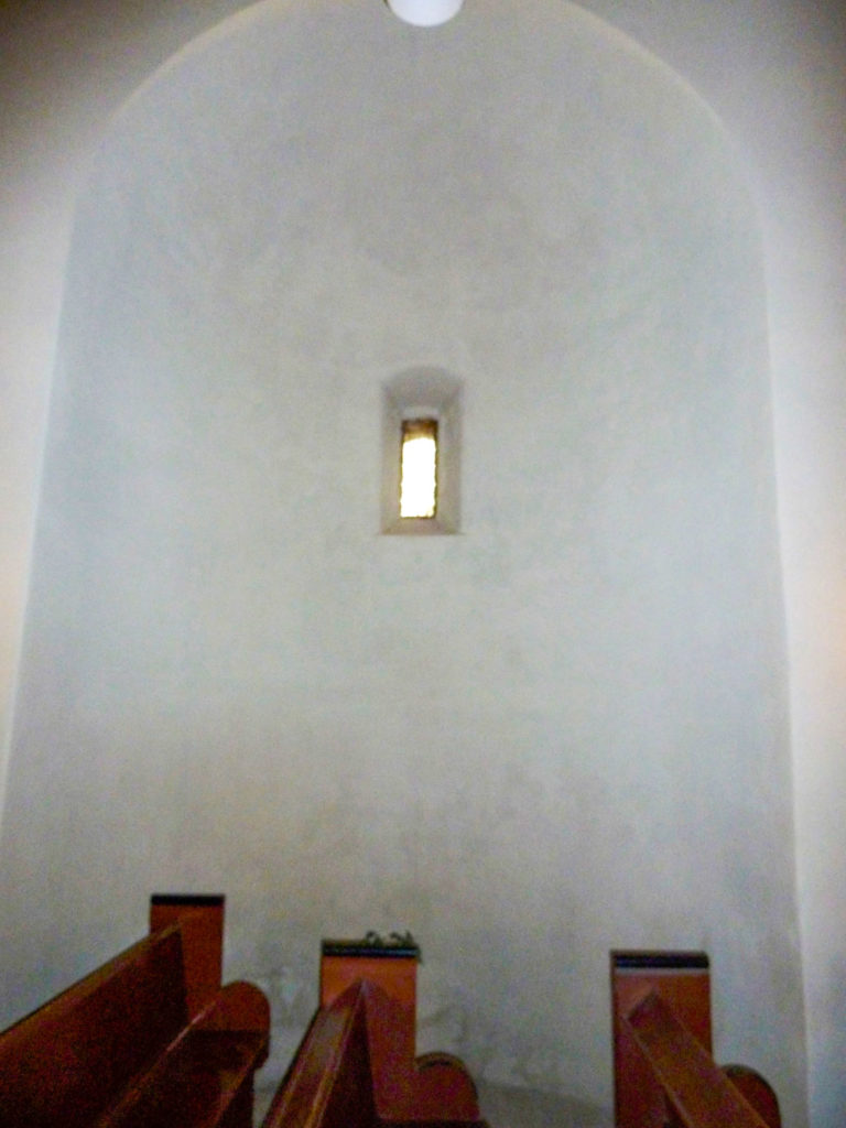 Dorfkirche Wusterwitz. Nördliche Nebenapsis.