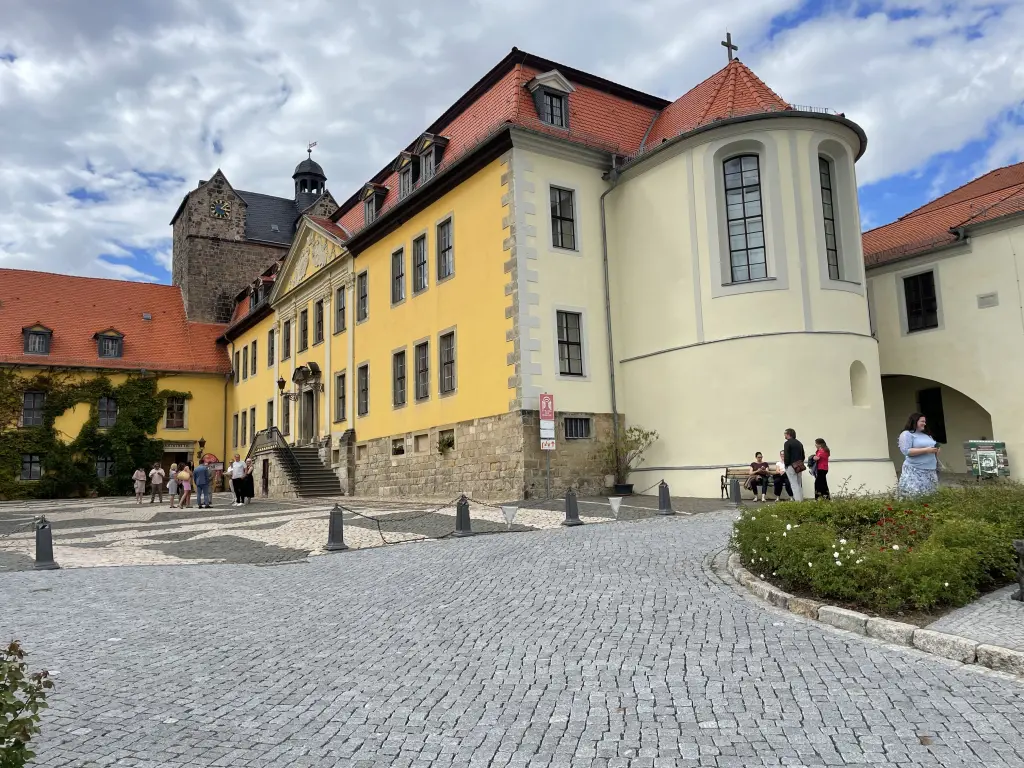 Ostseite der Abtei Ballenstedt